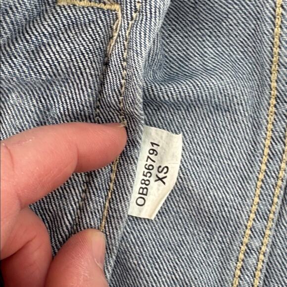 Anthropologie Pilcro Women’s Oversized Denim Jean Trucker Jacket Size XS - Picture 11 of 16